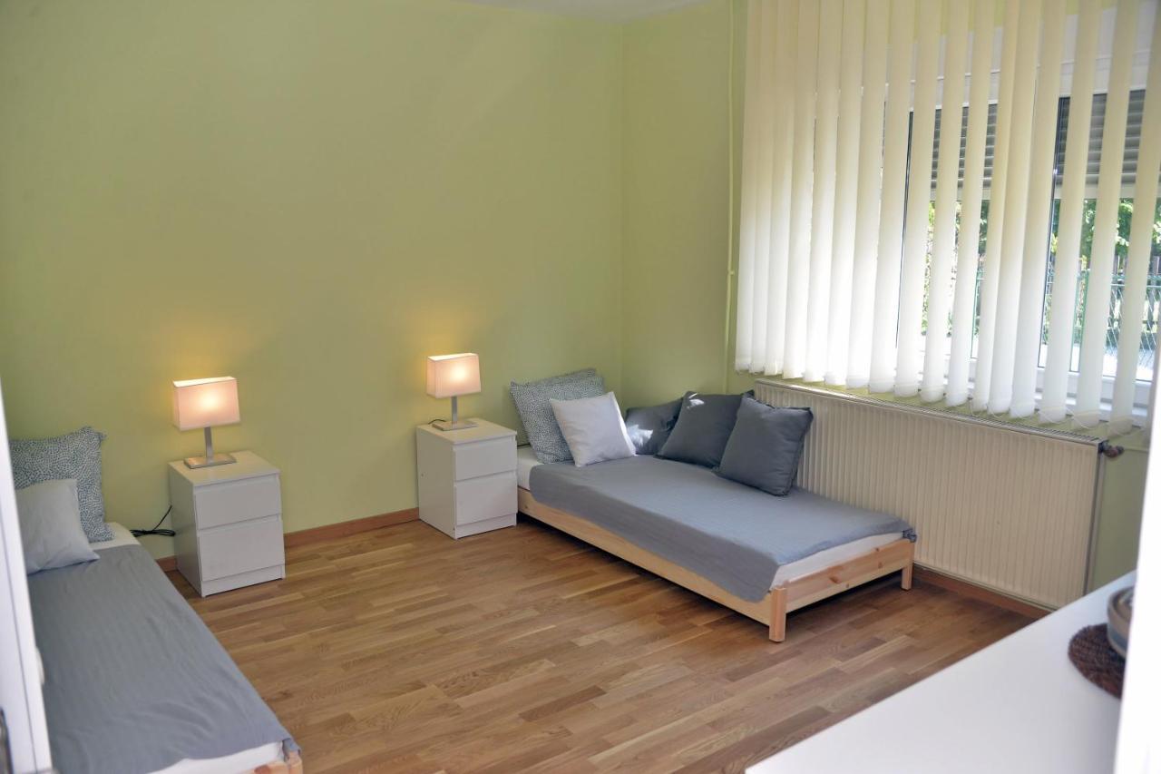 Affordable And Newly Renovated 1-Bedroom Apartment Kraljevo Zewnętrze zdjęcie